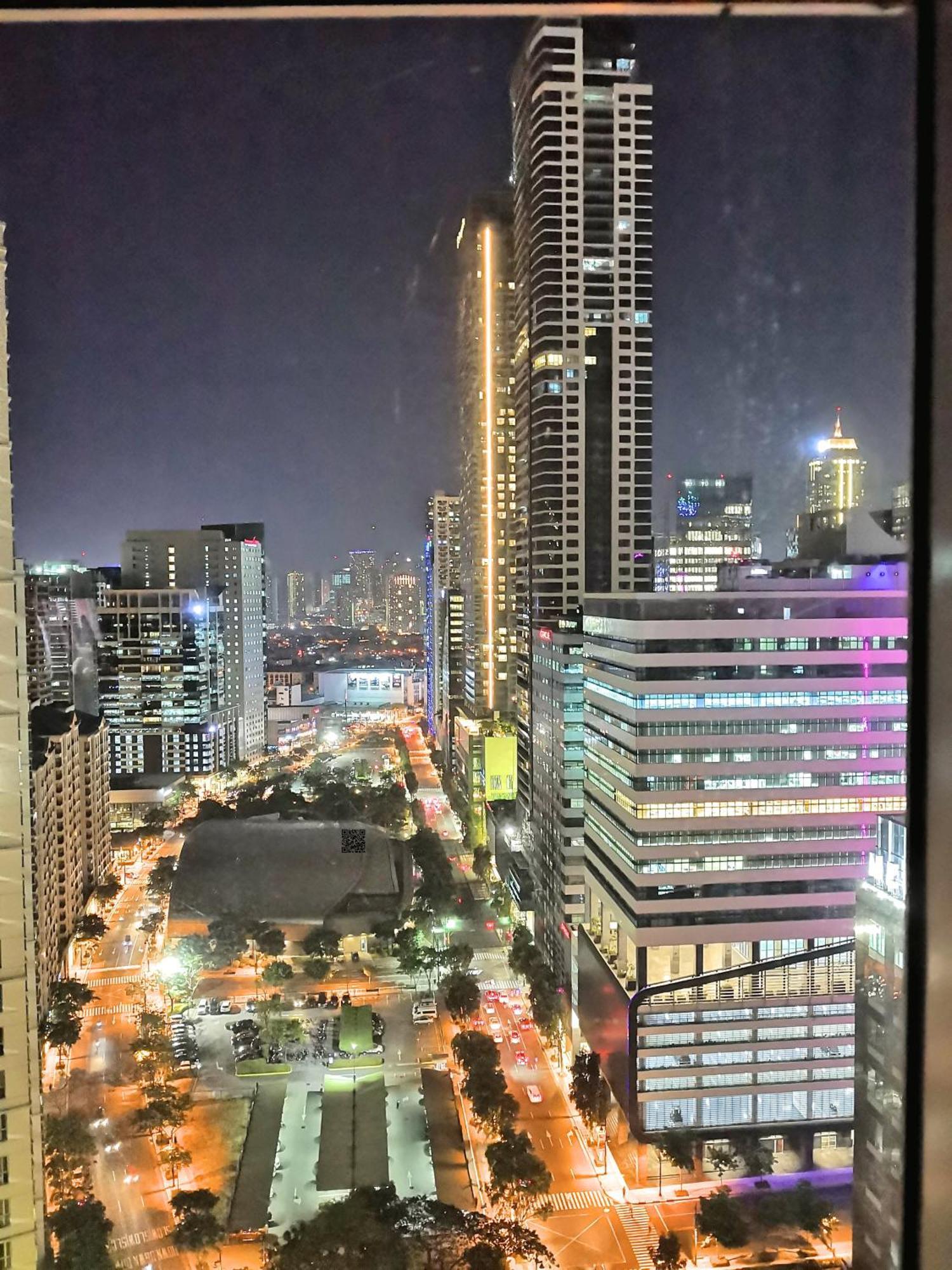 Avant Apartments At The Fort Taguig Eksteriør bilde